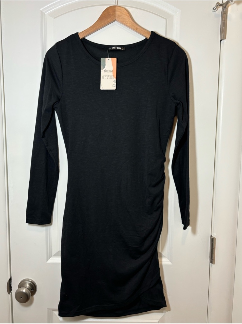 BTFBM Black Long Sleeve Ruched Side Dress